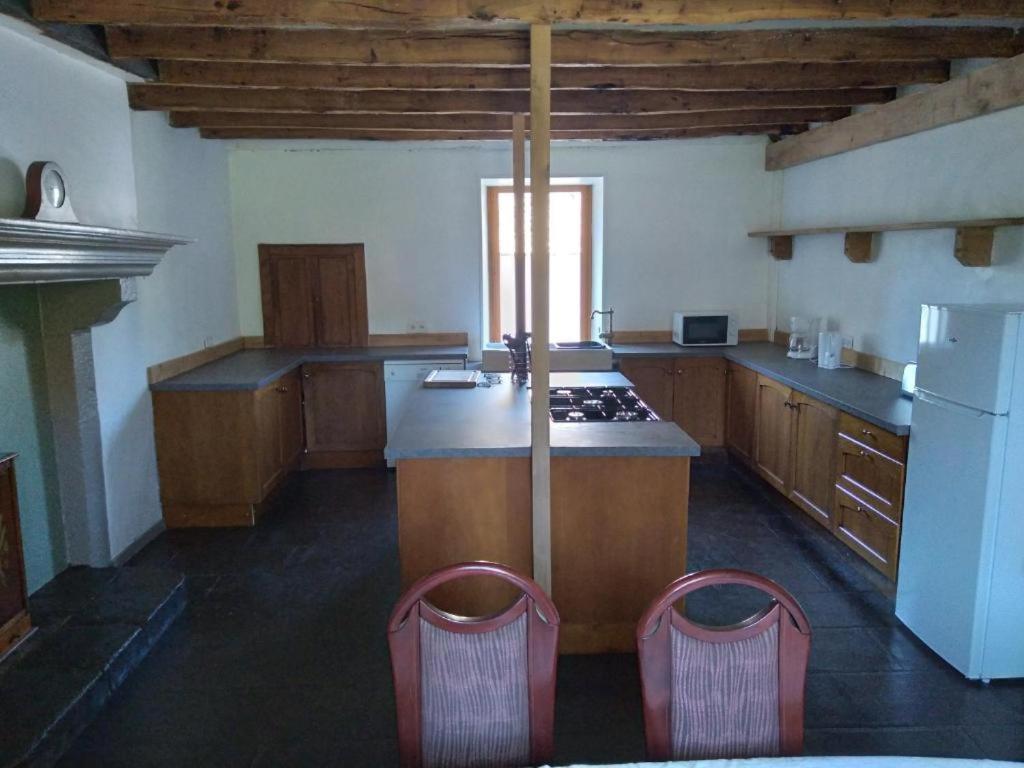 Chambre D'Hotes De Puy Faucher Arrenes Eksteriør billede